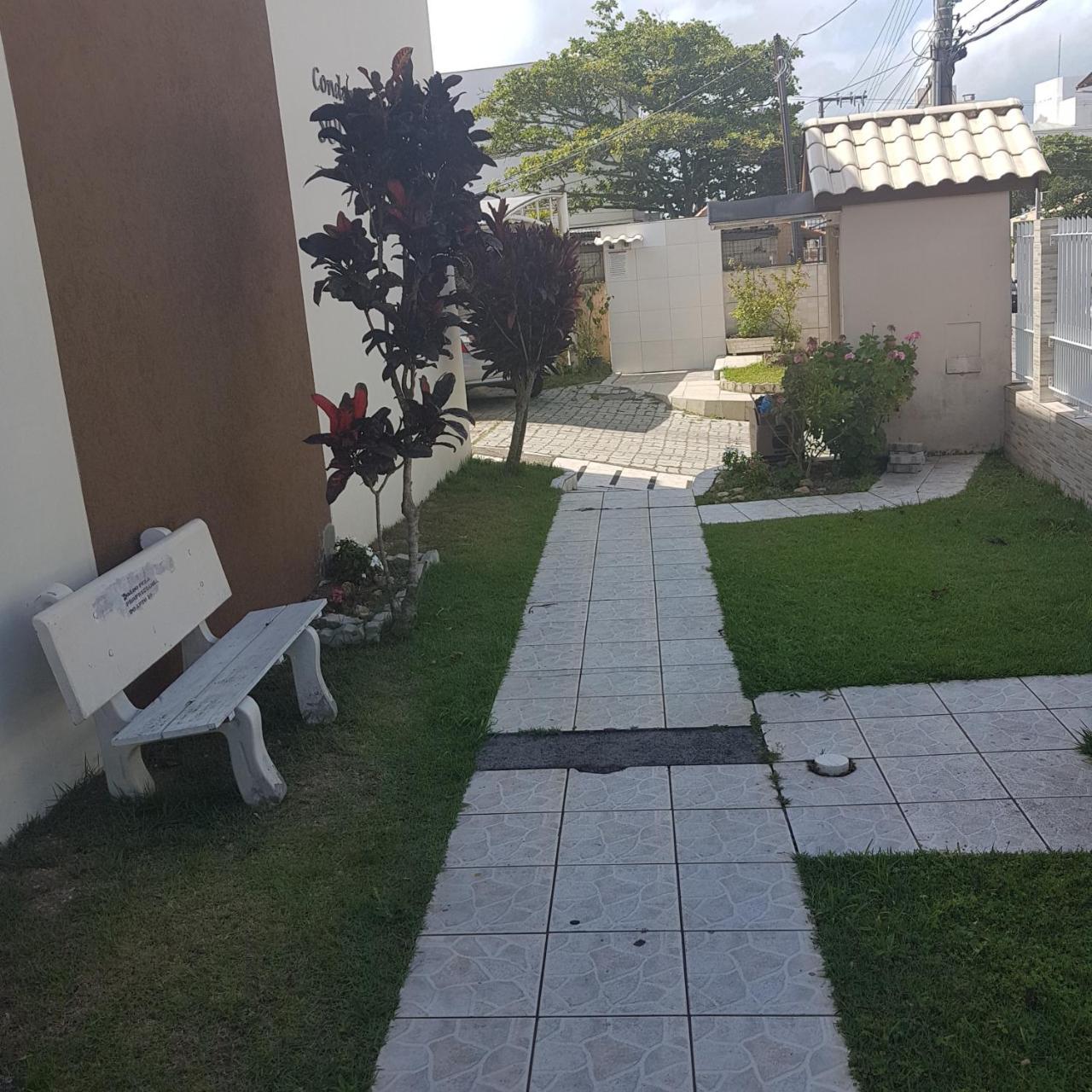 Solar Norte No Centro Dos Ingleses A 50 Metros Da Praia Florianópolis Exterior foto