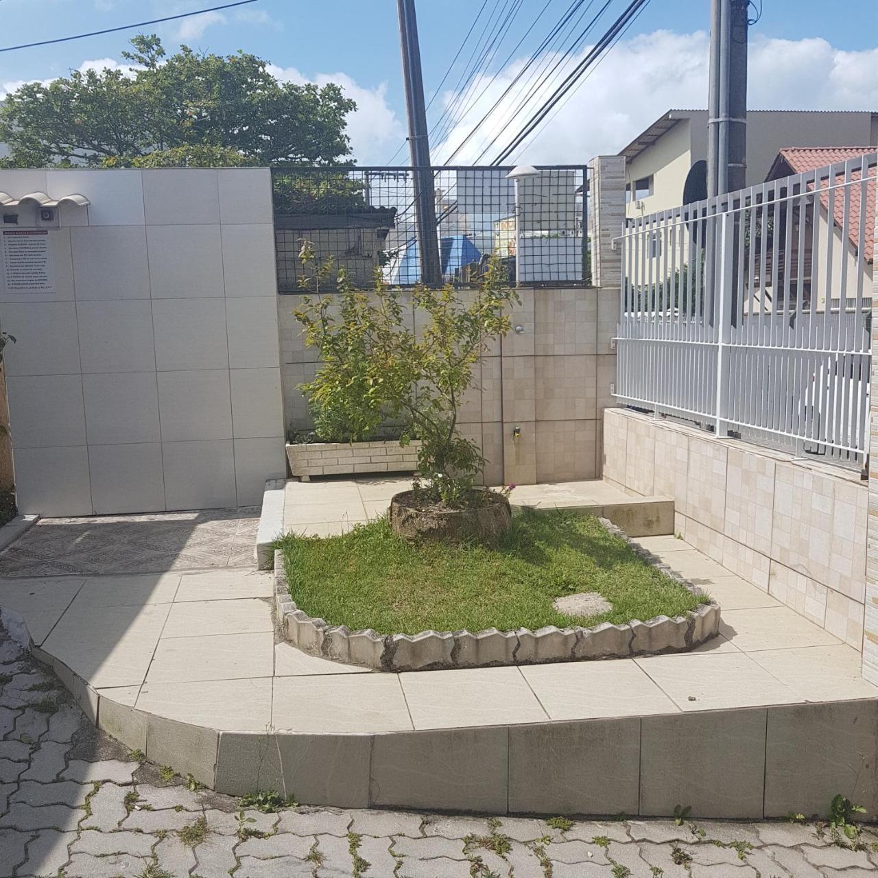 Solar Norte No Centro Dos Ingleses A 50 Metros Da Praia Florianópolis Exterior foto